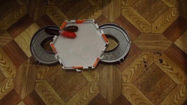 Развивающая игрушка Лабиринт. (Игра для детей).