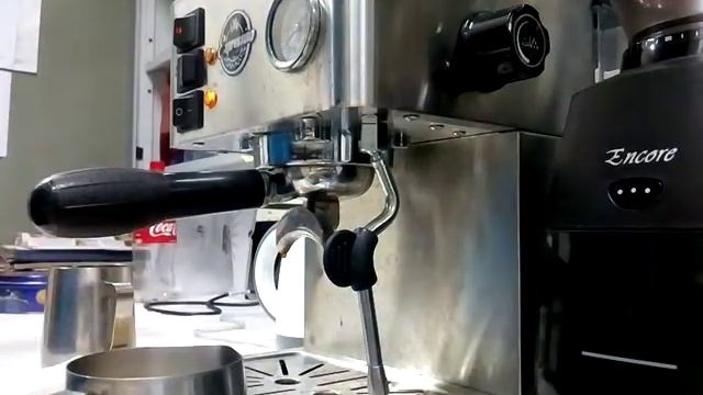 Cafe Latte with MyEspressino espresso machine смотреть онлайн