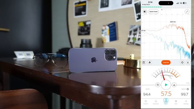 Samsung Galaxy S23 Ultra vs iPhone 14 Pro Max Speaker Test! смотреть онлайн