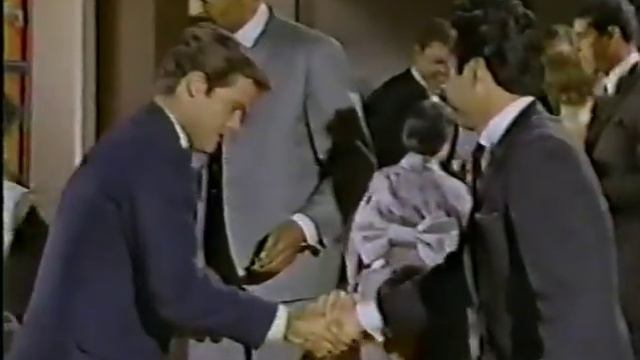 Nobody's Perfect Doug McClure Nancy Kwan смотреть онлайн