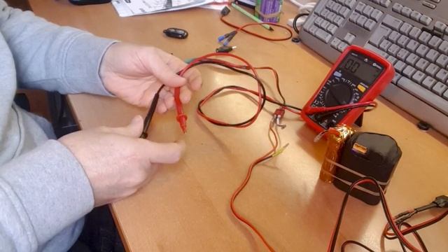 12V Battery Pack Explosion. DIY Pack Made With Six 18650 Cells