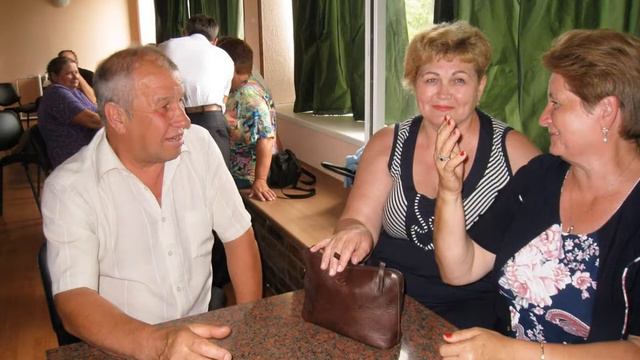 Зустріч випускників. 40 років потому. смотреть онлайн
