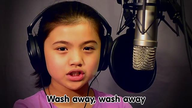 London Bridge is Falling Down | Family Sing Along - Muffin Songs смотреть онлайн