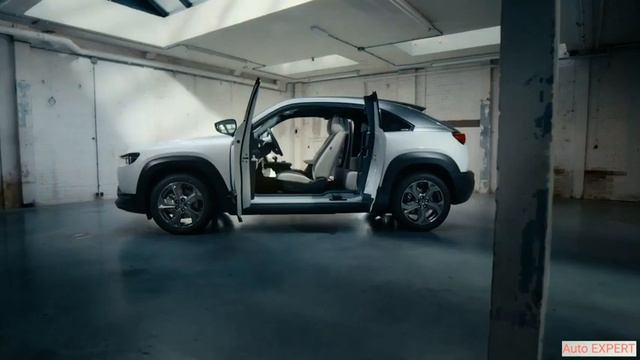 ТАКОГО ВЫ ЕЩЁ НЕ ВИДЕЛИ!!!Mazda MX-30 new crossover смотреть онлайн