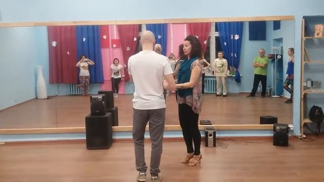 Сальса. База. Постоянное ведение. Кирилл и Дарья ZoomZoomSalsa смотреть онлайн