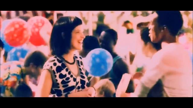 Eric & Julia // Lukas & Sophia - Wake me up (STAR CROSSED) смотреть онлайн