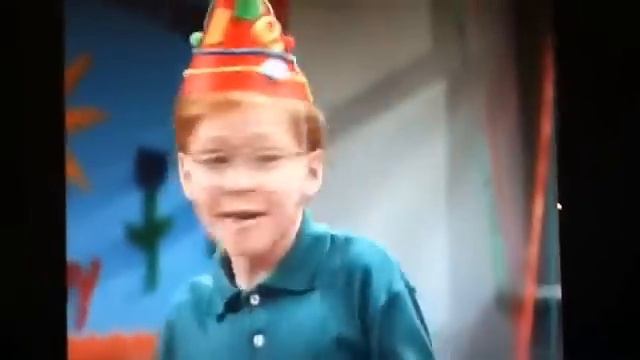 BARNEY-TA RA RA BOOM DE AY смотреть онлайн