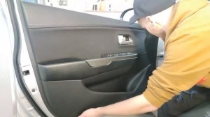Как снять (разобрать) дверную карту / обшивку двери Kia Rio 3