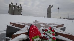 Мемориал "Героям-панфиловцам" в Дубосеково. Подвиг 28 панфиловцев.