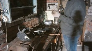 чудо котелок из старого чугунка)))