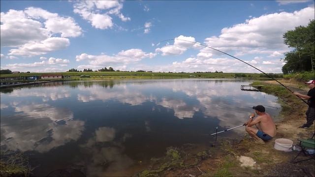 Карп на лесистом!!!Клевое Место д.Савельево. смотреть онлайн