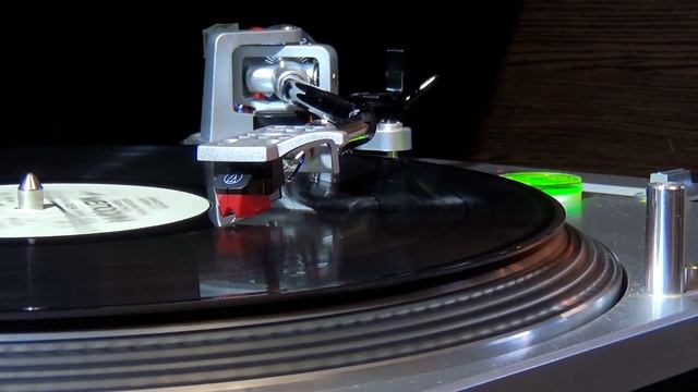 Винил. Учитесь танцевать - Джаз-оркестр Густава Брома. 1985 смотреть онлайн