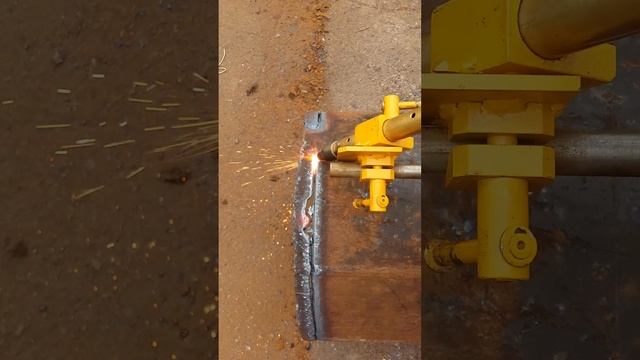 Торцовка, нарезка фасок на трубах дн.530мм смотреть онлайн