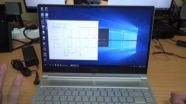 MSI PS42 8RB 크리에이터 노트북 휴대용에 괜찮은 성능까지 смотреть онлайн
