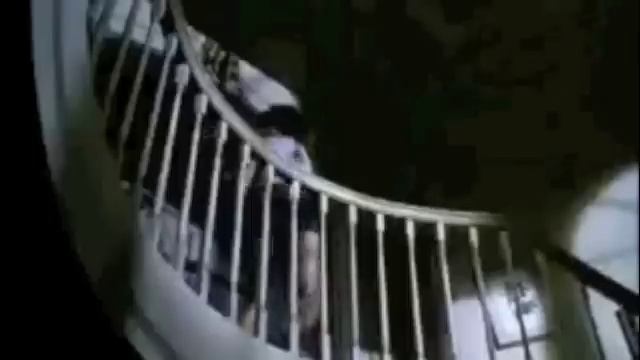 War Of The Roses - Divorce смотреть онлайн