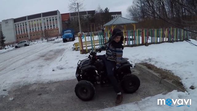 Как встать на дыбы на квадроцикле Spark - 1я серия. Wheelstand quadrocycle. Wheelie lesson1 смотреть онлайн