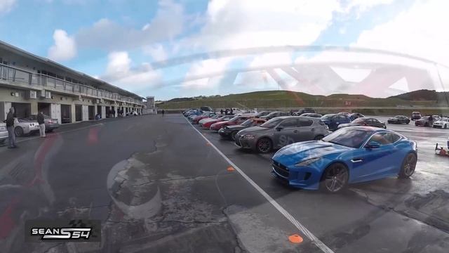 Laguna Seca Raceway Action - Close Calls & Fun times - BMW M3 смотреть онлайн