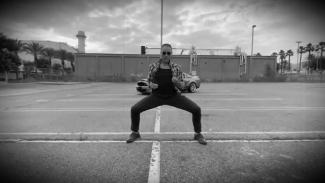 Танец от Жан Клод Ван Дама! смотреть онлайн