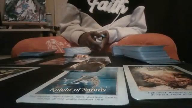 LIVE COLLECTIVE ENERGY TAROT/ORACLE GUIDE MSSAGES! смотреть онлайн