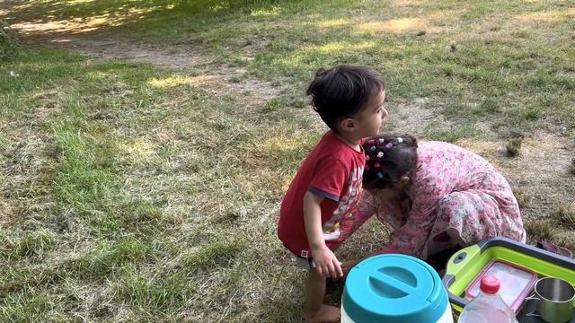 Отдых готовит рыба в природе. Fisch in der Natur kochen смотреть онлайн