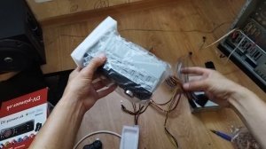 Как из 220 вольт сделать 12 и подключить магнитолу