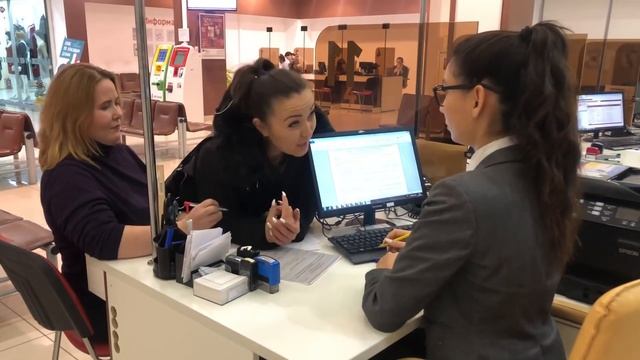 Посетители МФЦ глазами некоторых сотрудников смотреть онлайн