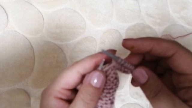 как связать петельку под пуговку смотреть онлайн