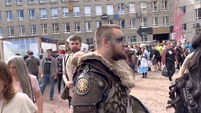 Epic con 2022 Spb Resident evil поток людей. смотреть онлайн