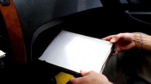 Замена салонного фильтра  Hyundai Tucson 2005 г/в