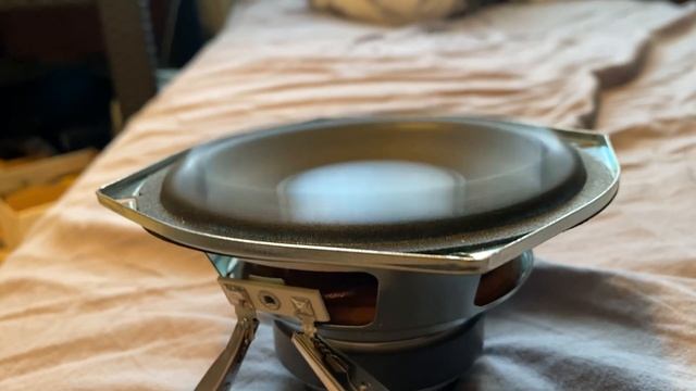 Small LG subwoofer bass test смотреть онлайн