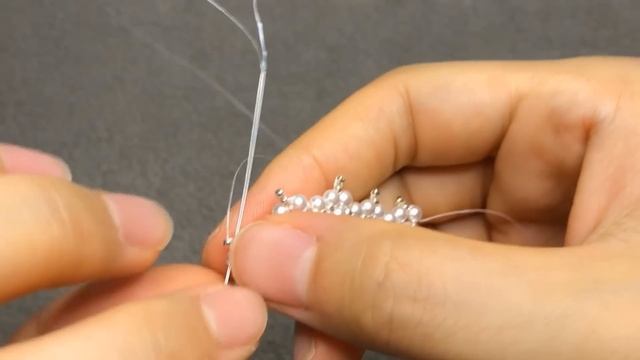 DIY Elegant Pearl Beaded Necklace. Pearl Beaded Lace Pendant Necklace. Beading Tutorial 珍珠串珠项链