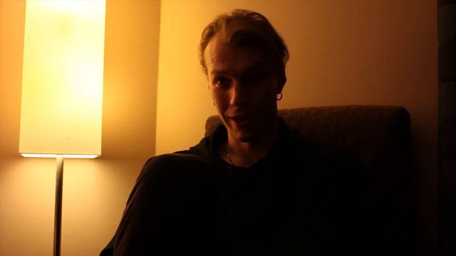 KFC BATTLE изнутри: приезд в Москву, знакомство с Катей IOWA смотреть онлайн