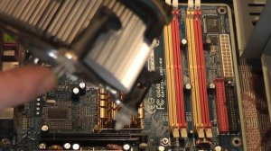 Установка  вентилятора на материнскую плату.