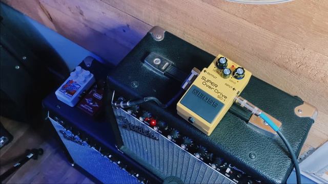 THE BEST BUDGET PEDAL??? BOSS SD-1 unboxing and review смотреть онлайн
