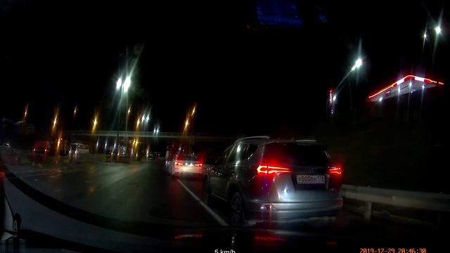 Не стоит превышать скорость! смотреть онлайн