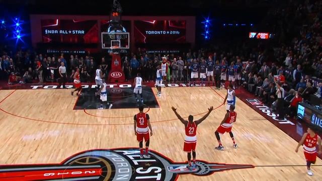 Stephen Curry невероятный бросок!