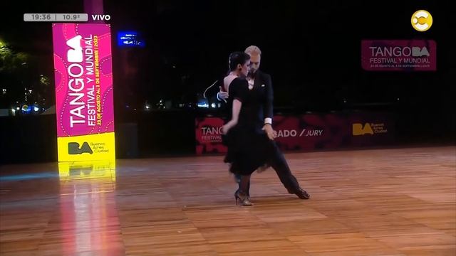 David Figueroa & Susana Ocampo Tango смотреть онлайн