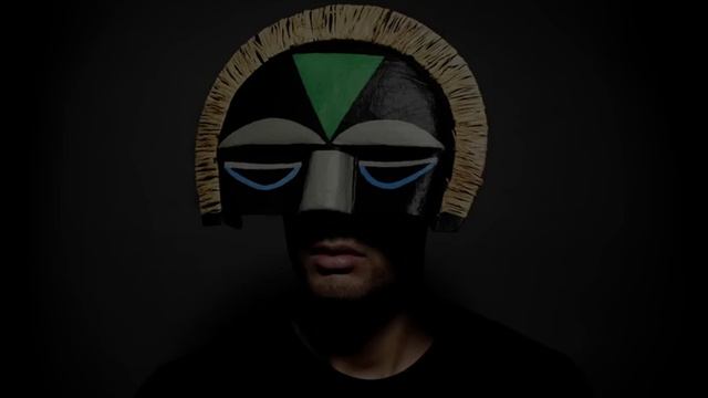 SBTRKT - HOLD ON (SISI BAKBAK RMX) смотреть онлайн