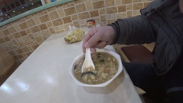 КИТАЙ, СУЙФЭНЬХЭ, ЛАПШИЧНАЯ, 15.02.2019