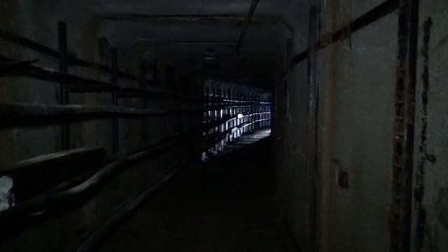 Военные подземелья | Диггеры UnderWorld в подземном коллекторе смотреть онлайн