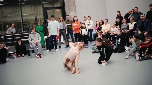 BREAK JAM WARRIORS 2 смотреть онлайн