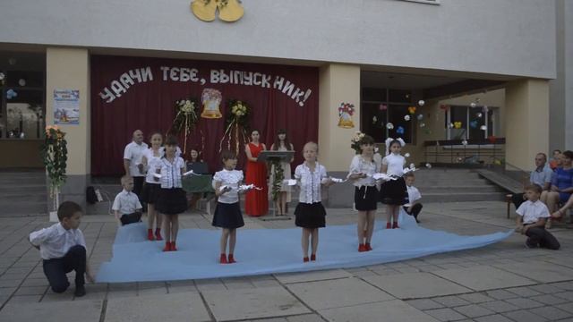 Танец "Птицы" Выпускной 2016. 11 класс смотреть онлайн