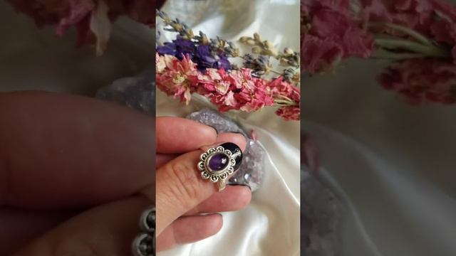 Cutie Amethyst Silver Ring - Size 8 смотреть онлайн