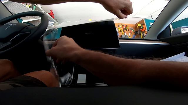 The Best Screen Protector for Your Tesla Model 3?? смотреть онлайн