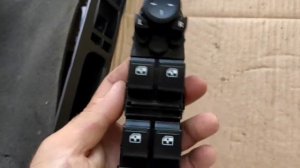 как легко устранить дребезжание кнопок блока управления приоры