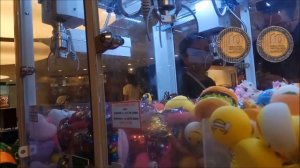 Влог ЧЕЛЛЕНДЖ Как Достать Мягкую Игрушку из Игрового Автомата