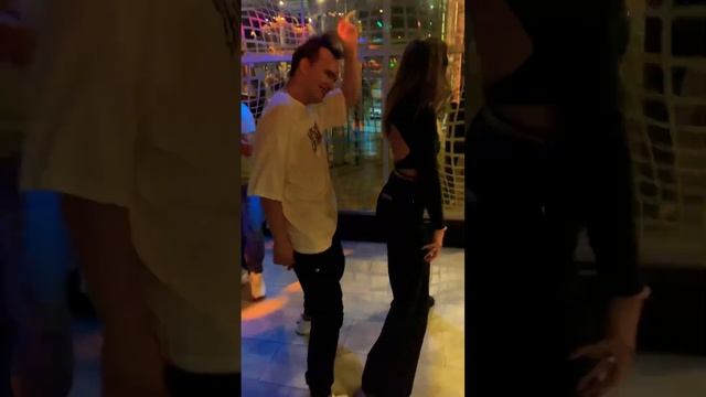 Пьяные танцы ?? смотреть онлайн