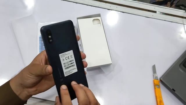 Xiaomi Redmi 9A Unboxing | Battery Jamaal Display Dhamaal! смотреть онлайн