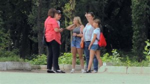 ПРАНК ПЕРДЕТЬ | Prank to fart | Пранк Усть-каменогорск | Пранк ПУК | Пранк спускать газы