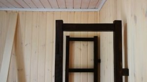 Простой и надежный деревянный стеллаж своими руками. Два варианта.